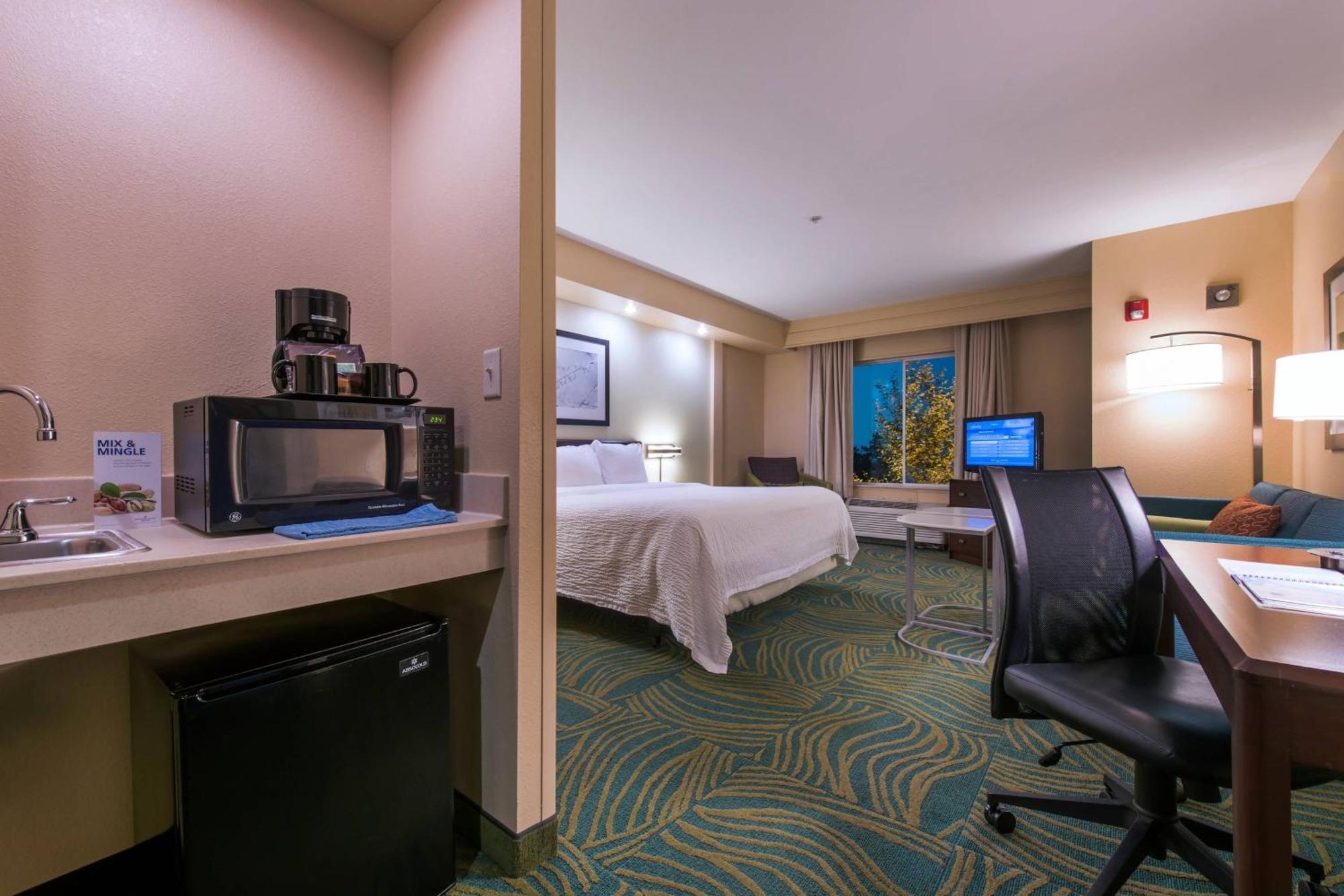 Springhill Suites Devens Common Center Extérieur photo